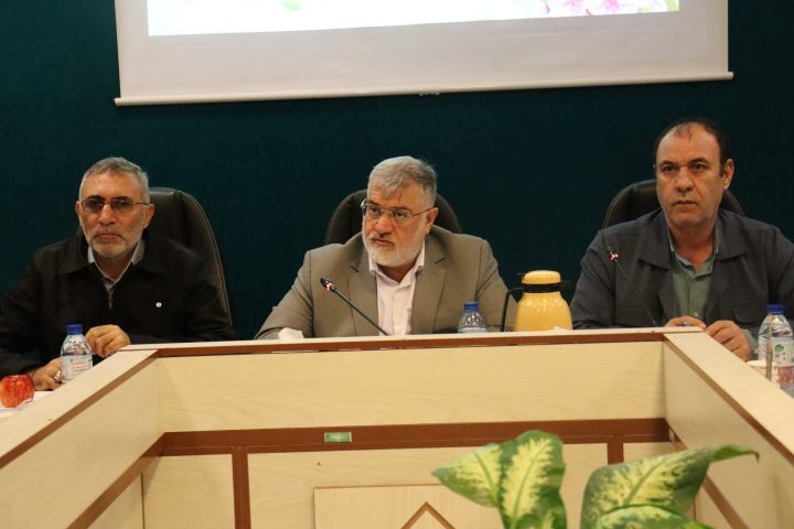 استاندار تهران: مشکلات روستائیان با تصمیم های شجاعانه حل می شود